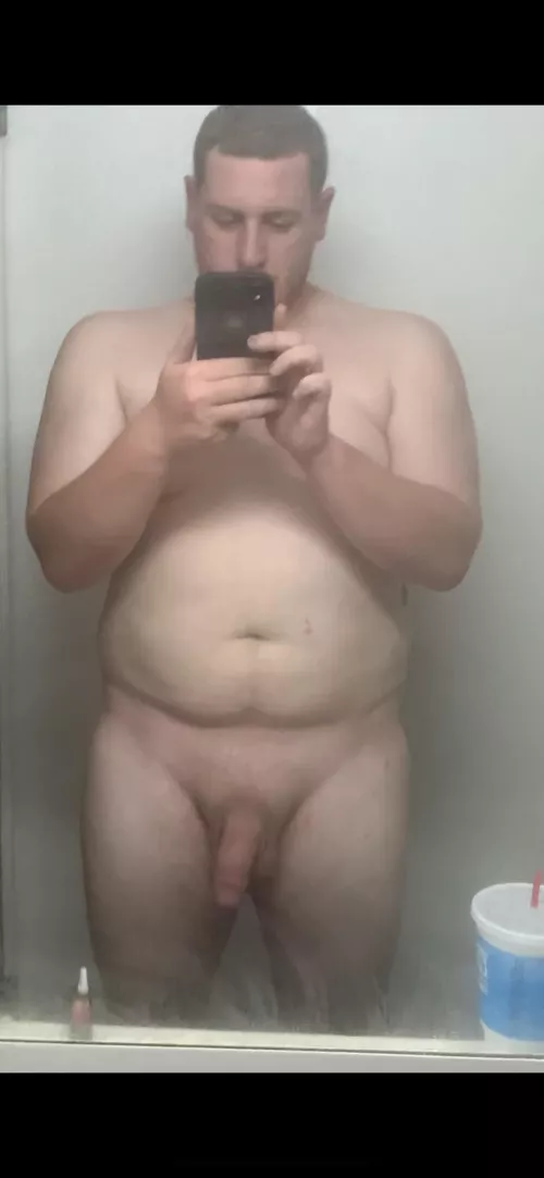 Am I thicc enough? 🙂