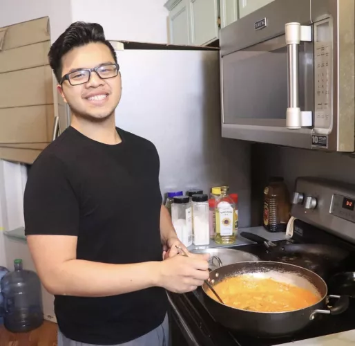 Anyone else like to cook? 🥘 🍲 🍱