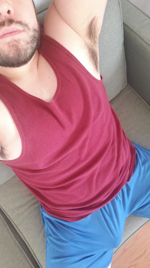 anyone else turned on by how their pits smell in the morning?