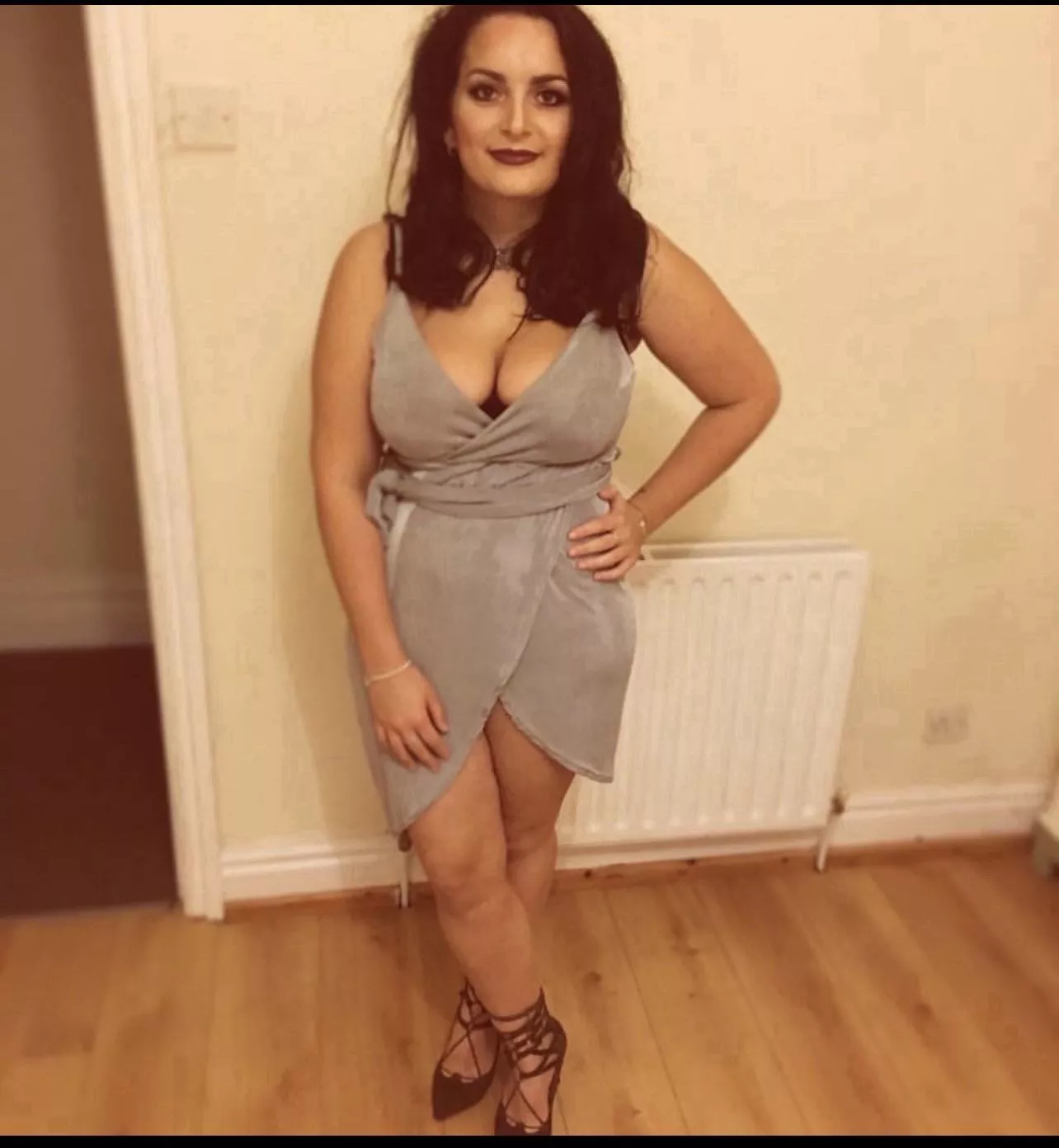 Anyone trading , wife 28 uk, tele - moodyvet