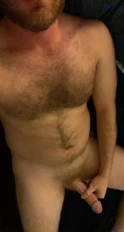 Been craving ass all day. Who wants to help me out, boys? (31)