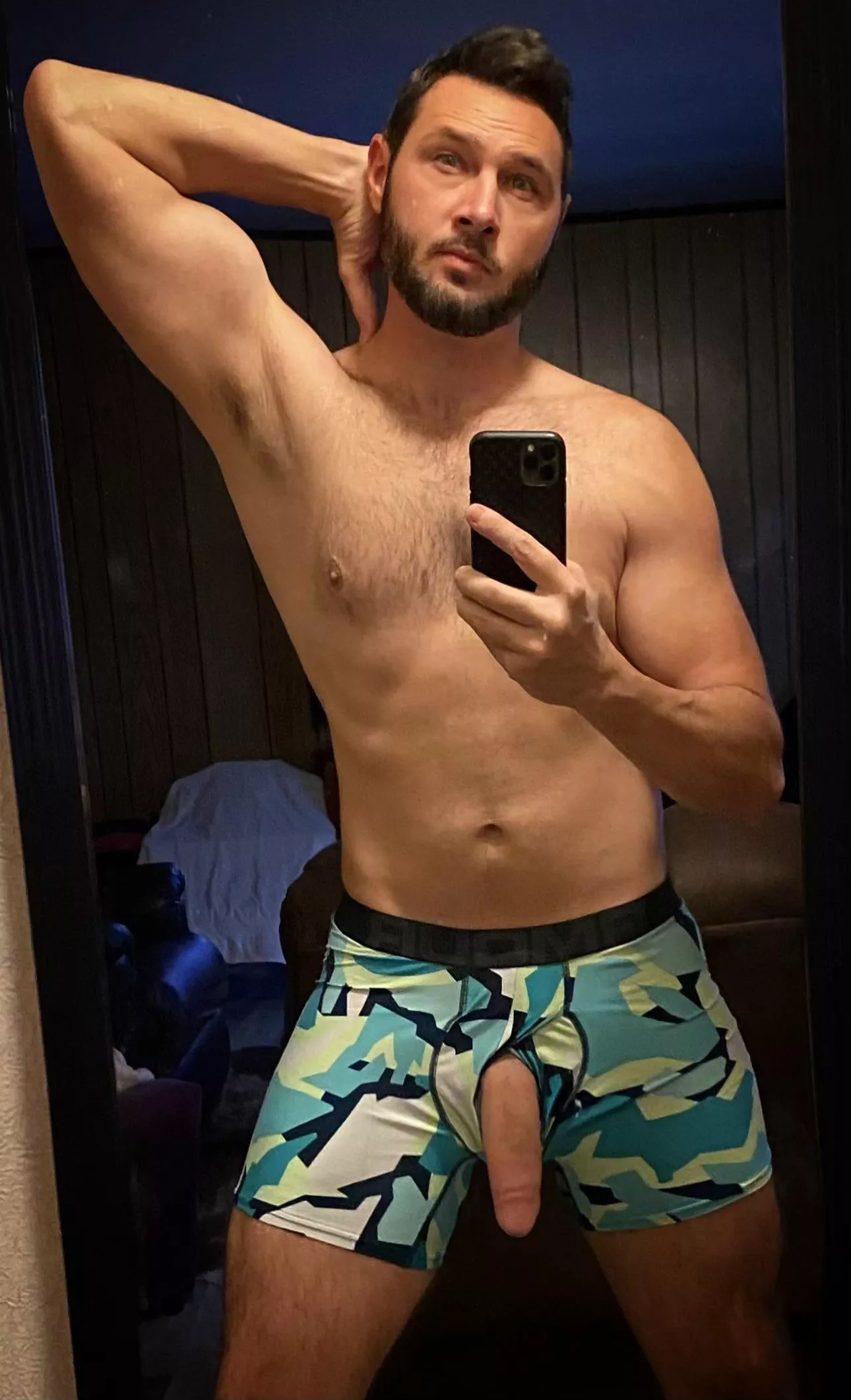 Does this 34yr old Texas dad bod get anyone excited?