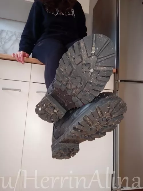 [domme] meal is ready