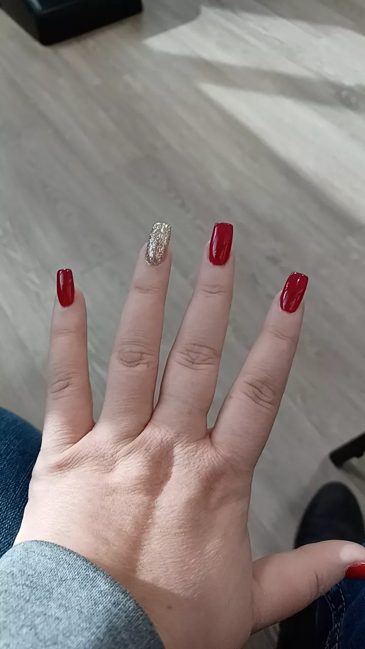 festive nails, selling pics dm me