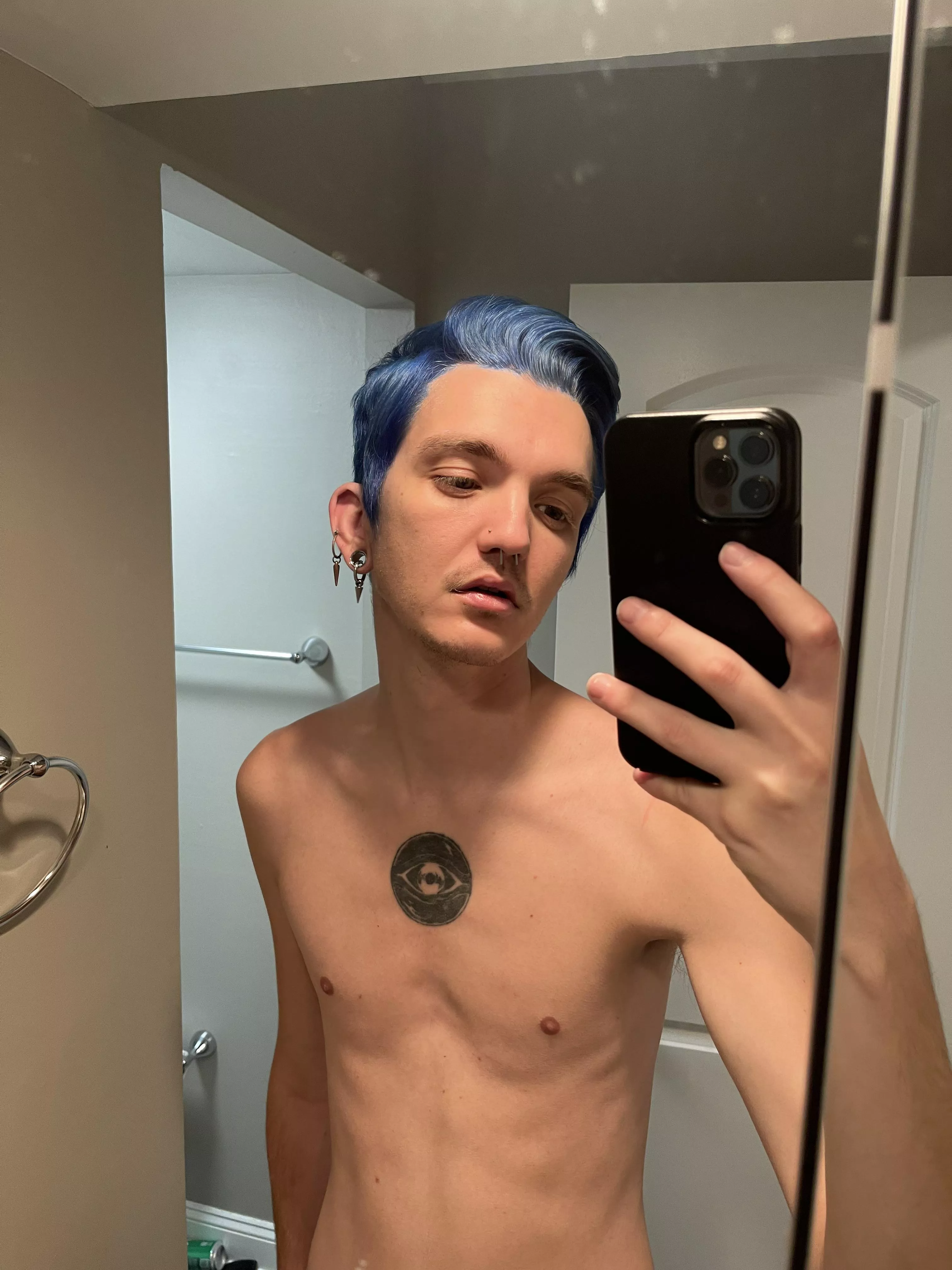 Haven’t had my hair this short in a decade