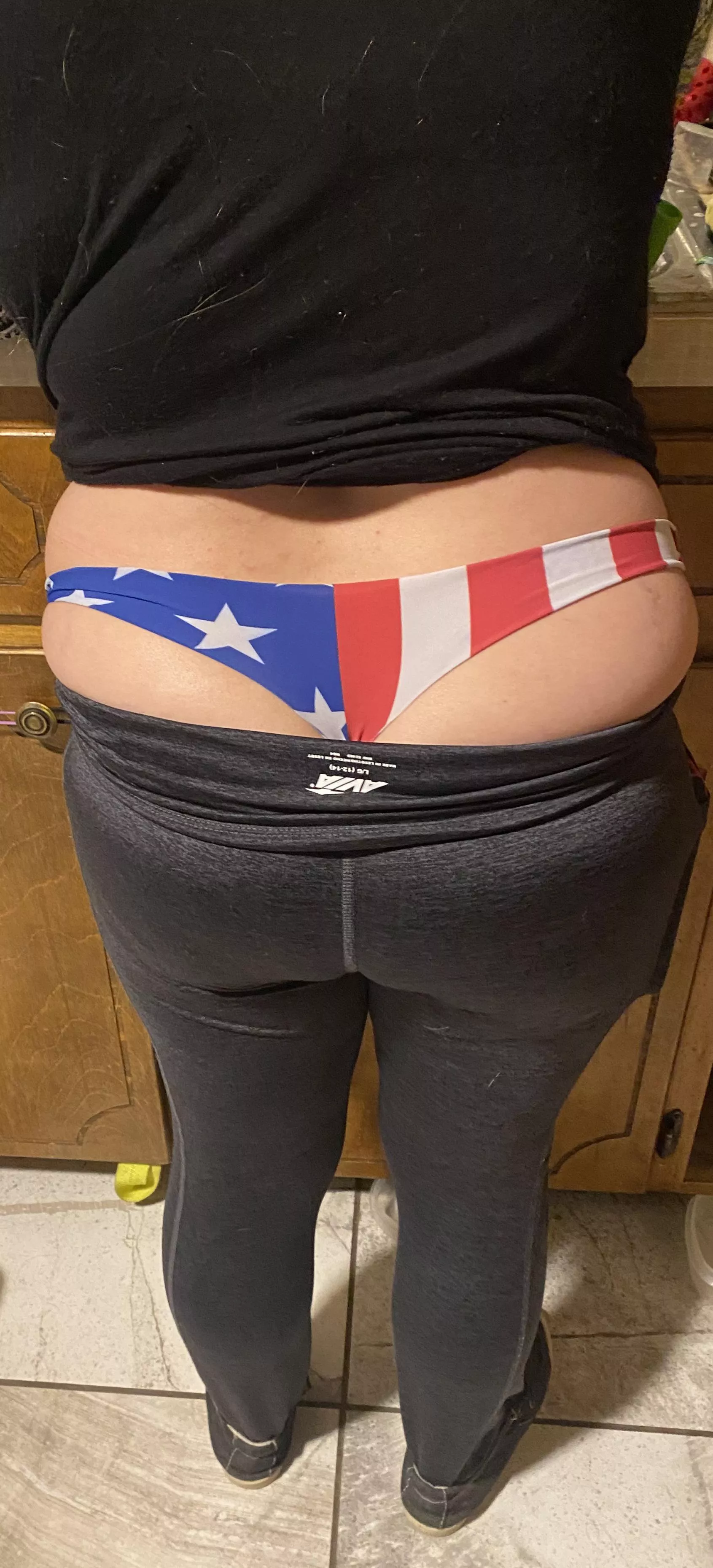 Hey y’all! Cum check me out😘