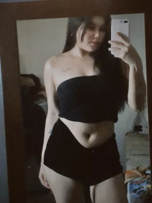 Hi newbie here😊😘