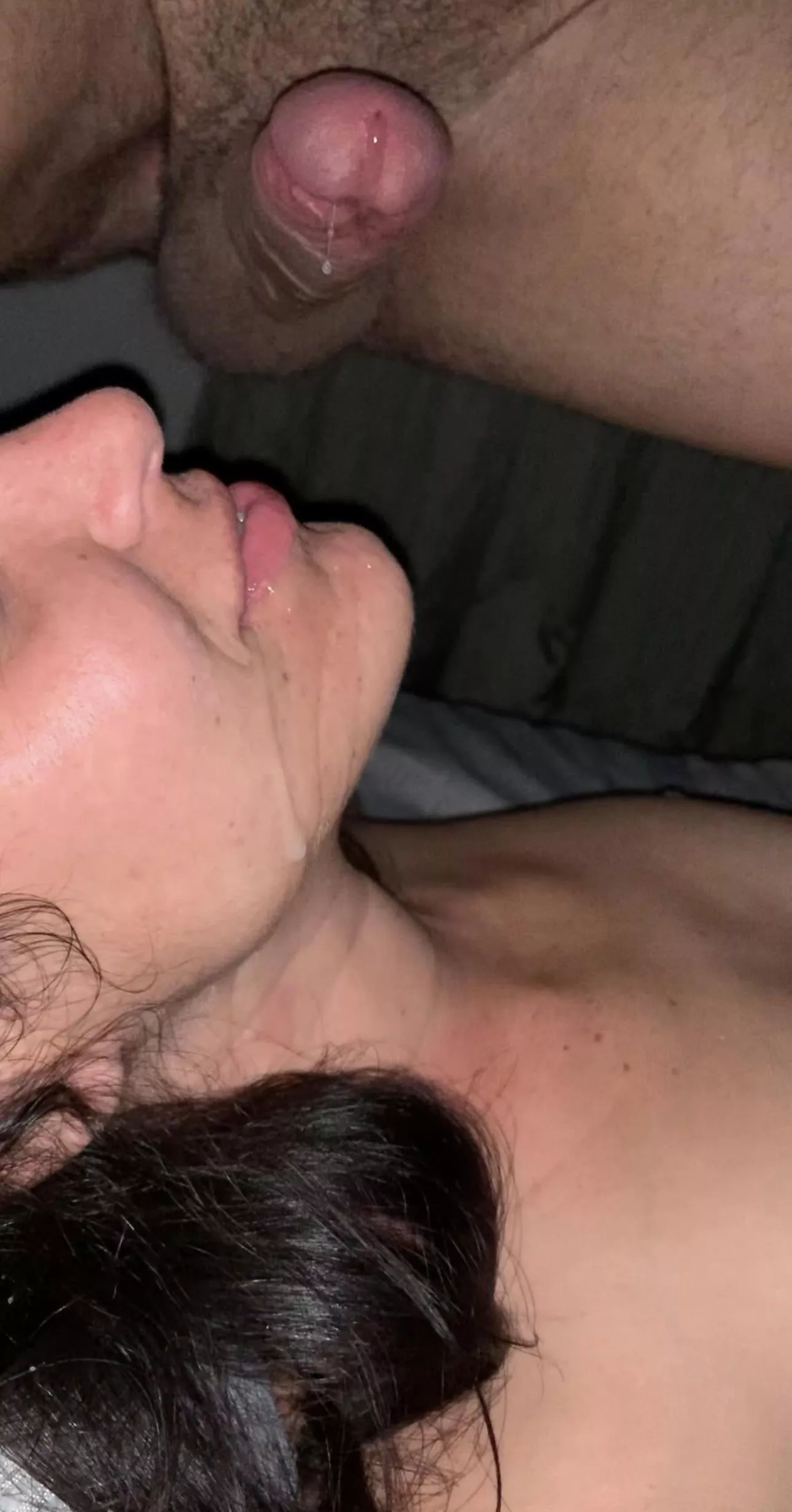 Hotwife likes to receive strangers ‘ cum while hubby films