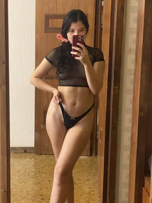 I get more turned on when i guy tells me to stop cuz he doesn’t want to cum yet 🥵😈