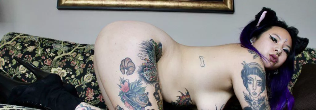 I heard cum keeps my hair neon. Should we test that?