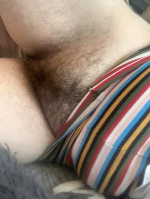 I love not wearing panties ;)