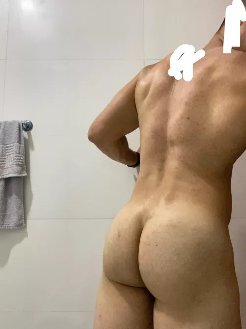 i want someone to lick my ass