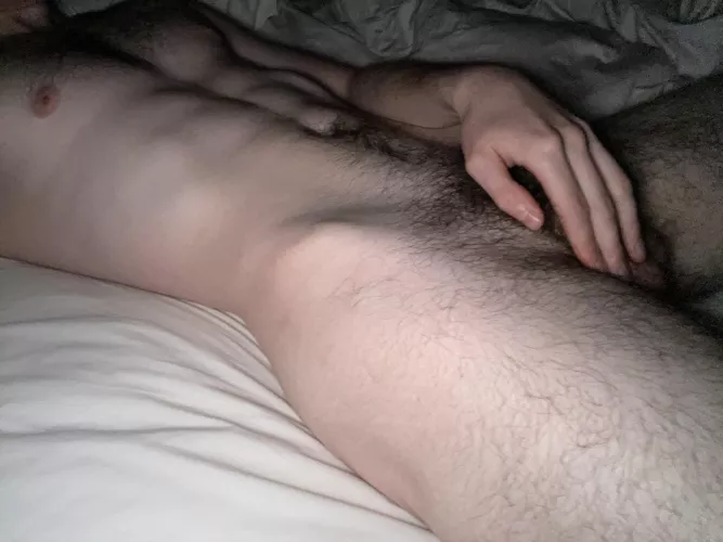 if you like my hairy thighs you should see what’s under my hand