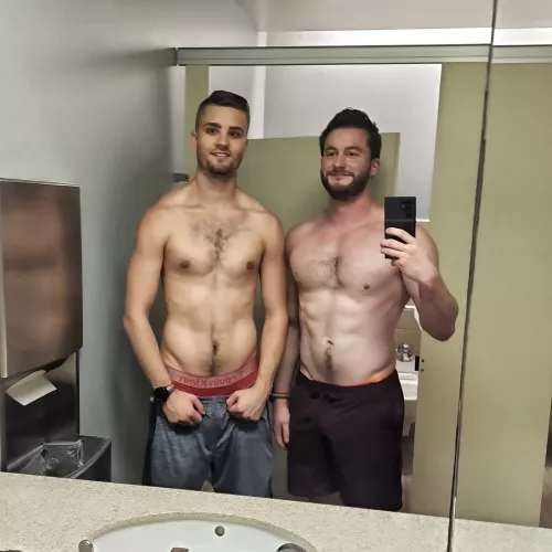 My boyfriend and I at the gym together 😊