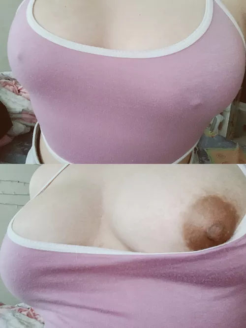 no bra today 😘😘