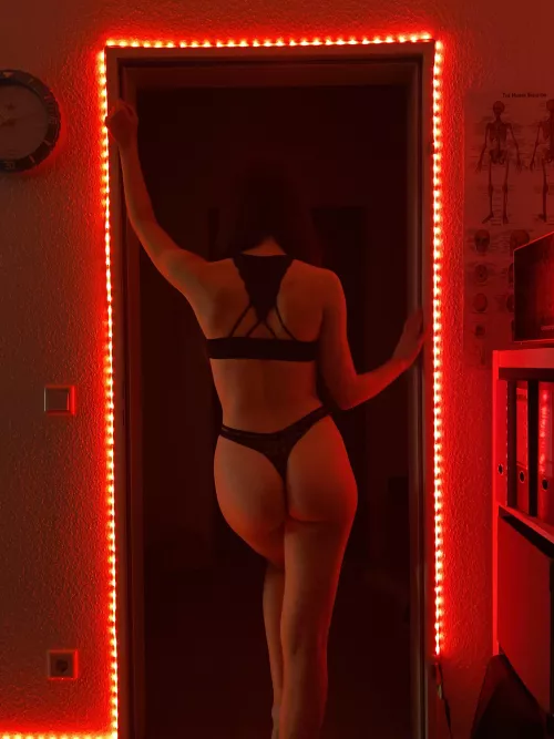 Not the biggest on here but one of the youngest for sure :)