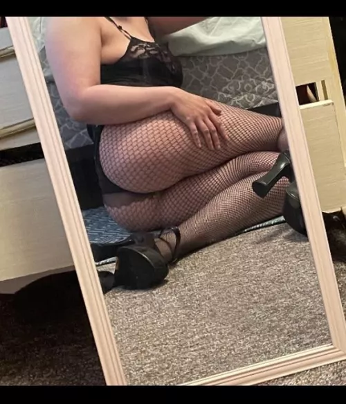 [oc] a tiny clit dick loser like you can only watch me take big cocks. locked up ofc 💕