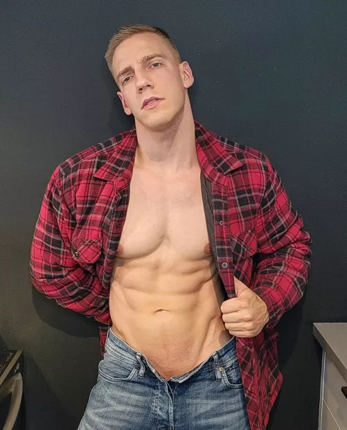 Ops, I forgot my zipper 😅