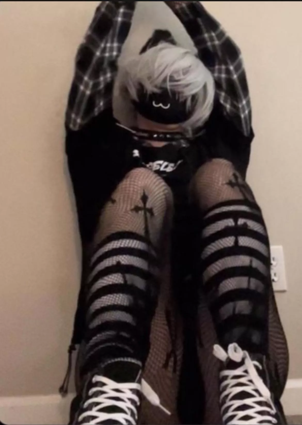 Pls Carry Me In Warzone