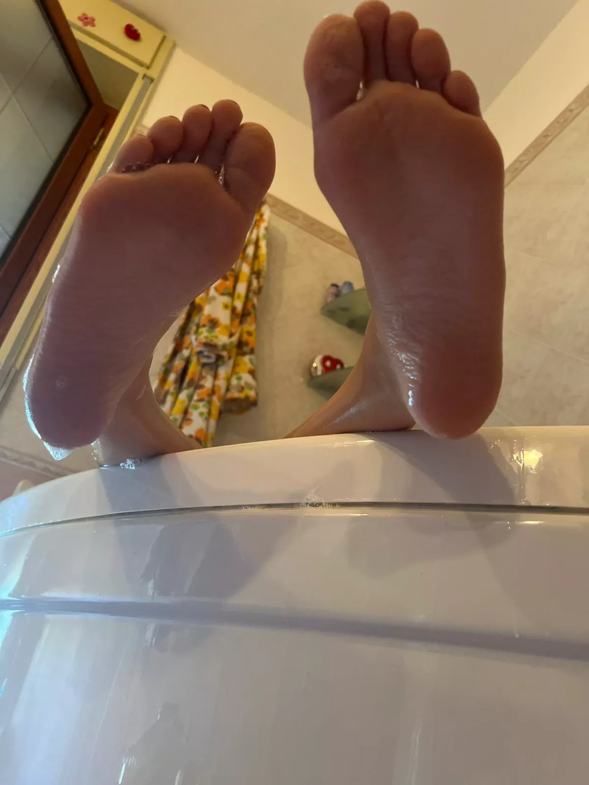 pov: you open the bathroom door and you find me. What do you do?