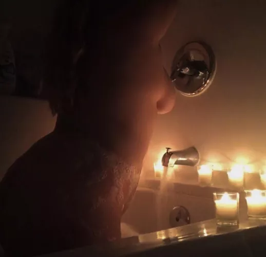 [Selling] Mystery thongs $15 plus free shipping! 😁❤️ Help me clear out my panties!!! Message me here or on my kik : cordiluv