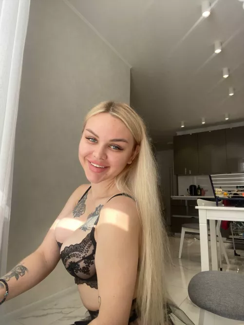 Someone please suck on my titties