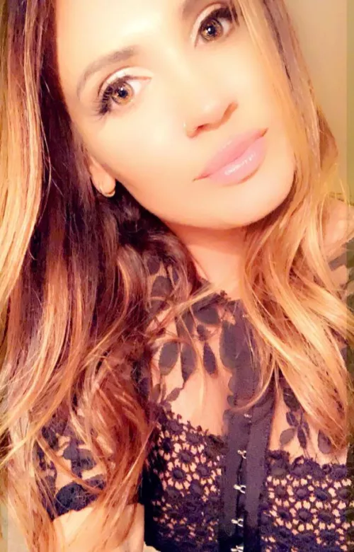 Sometimes I look like a milf. Most of the time I’m just wearing sweatpants 🤣 44 [F]