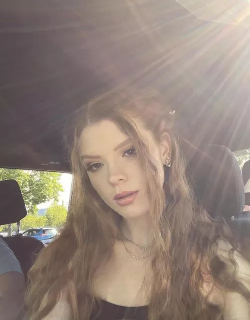 Thank you Mother Nature for enhancing this selfie! 💛☀️