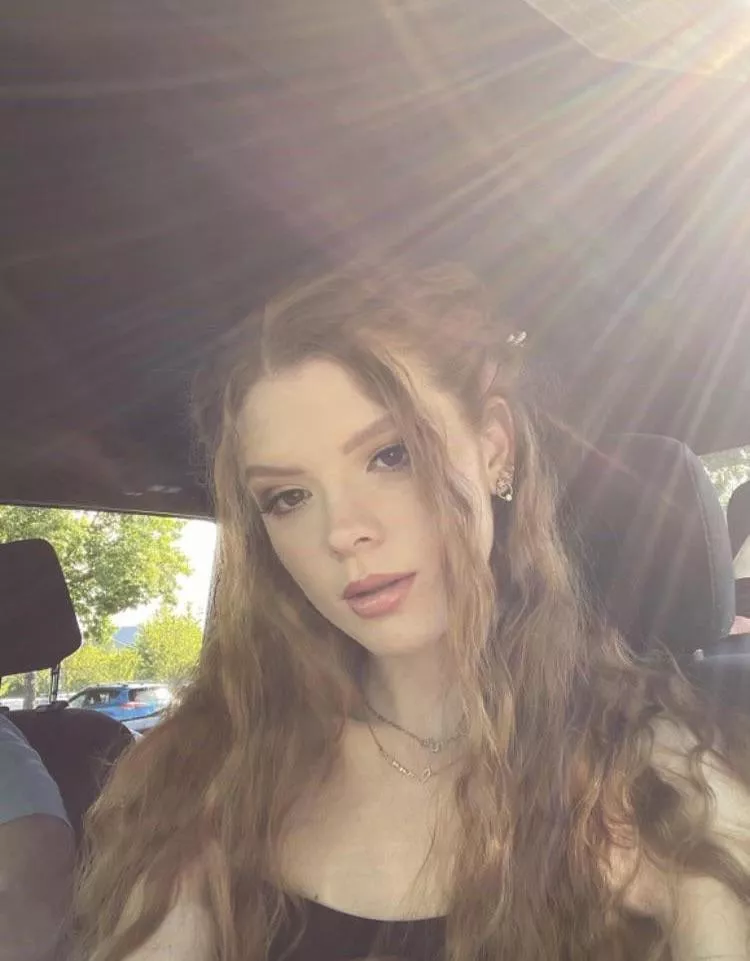 Thank you Mother Nature for enhancing this selfie! 💛☀️