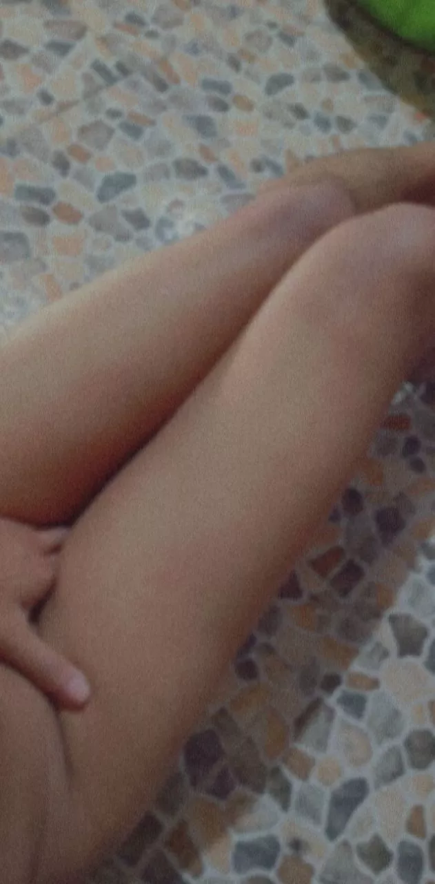 They say thighs are the favourite part every guy loves :)