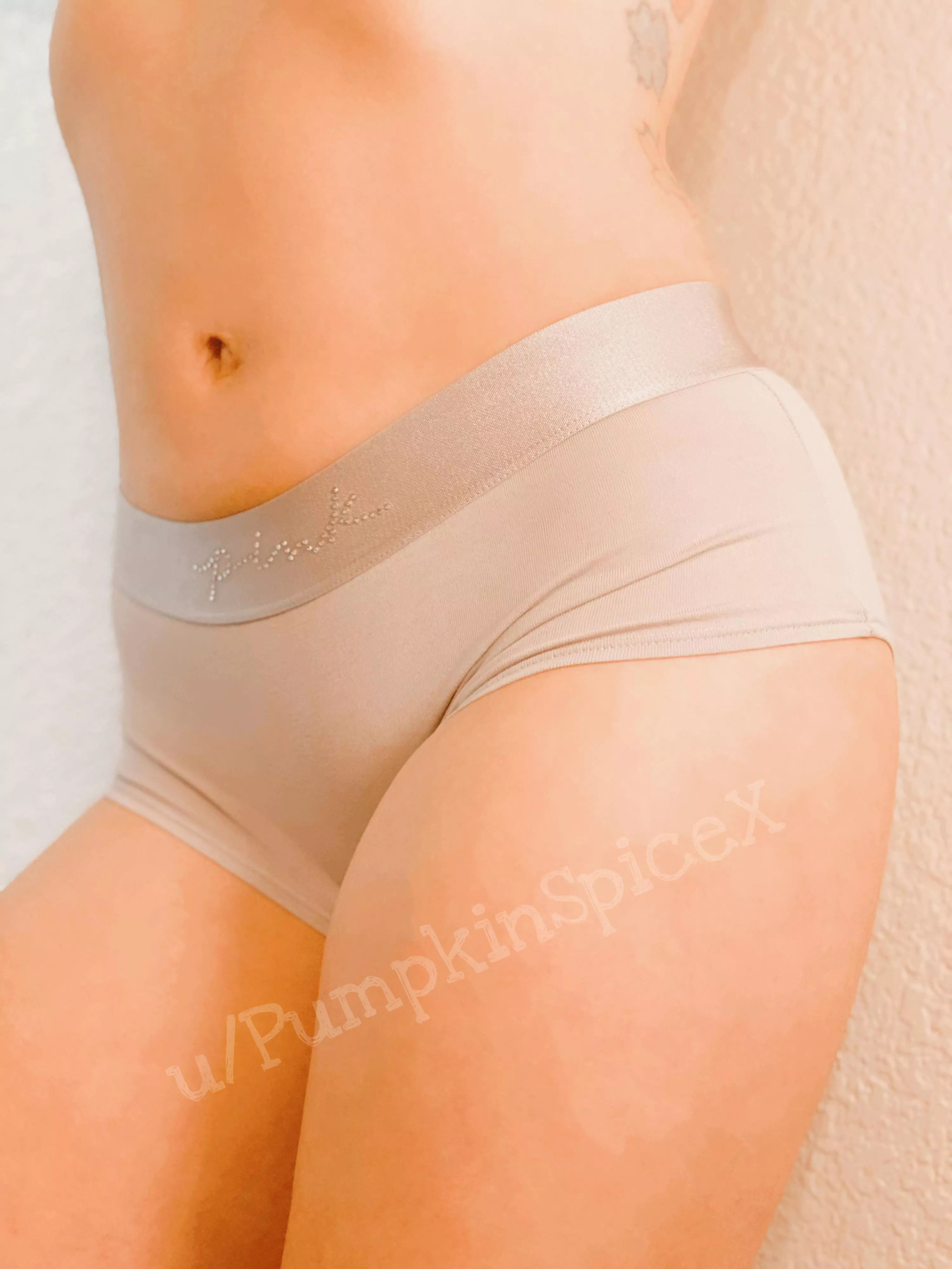 This may be the most comfy pair I own 🥰 They’re ready for a new home! [Selling][f][USA]