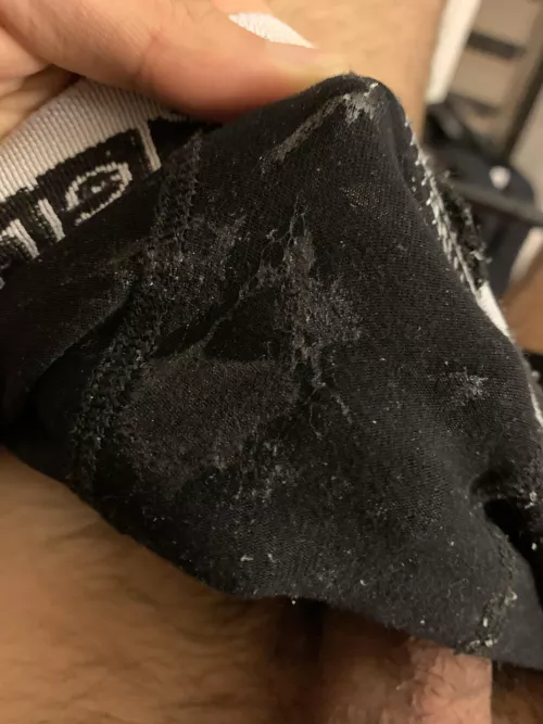 Thought I was straight, but this happened just from scrolling through this page 🙈