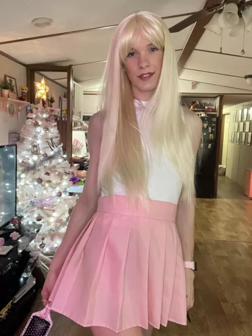 trying out lipstick for my first time ever! 😁