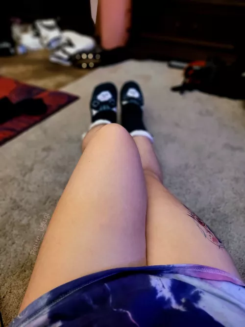 What Do You Think Of My Cat Socks? 🐈