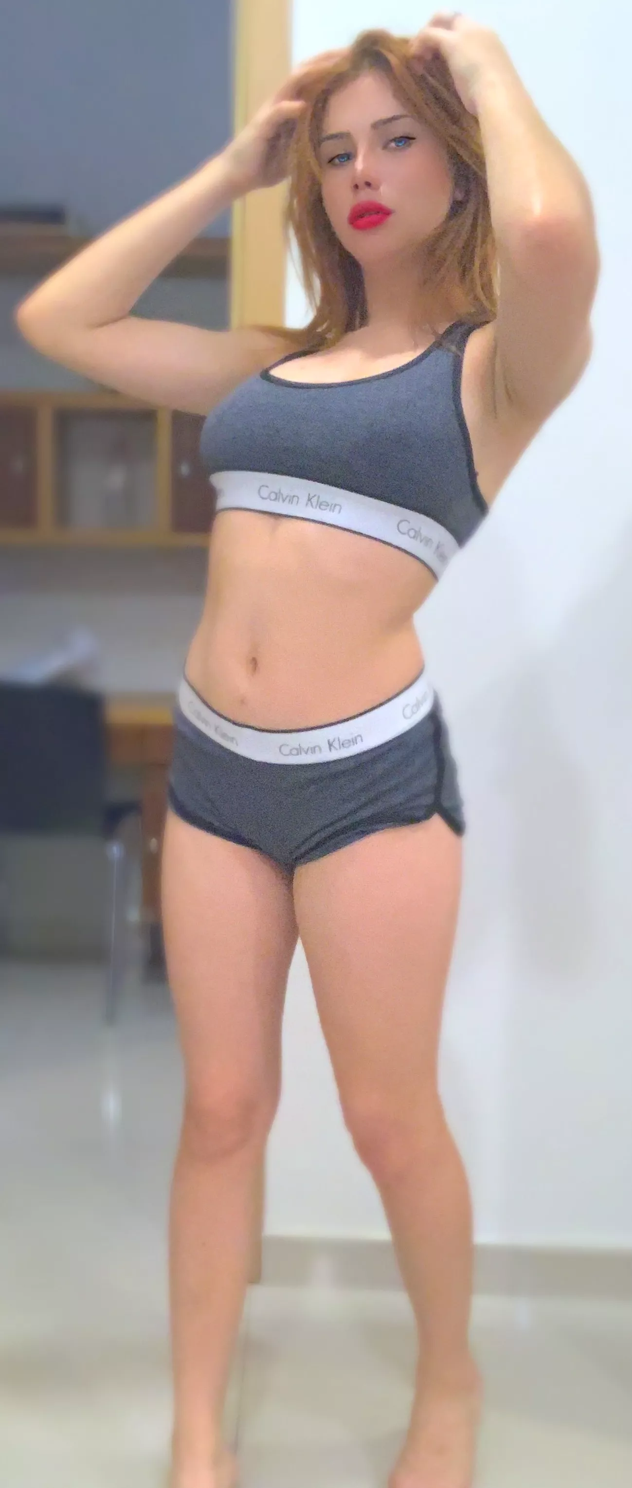 Worked out extra hard today so that I could take this pic just for you! [IMG]