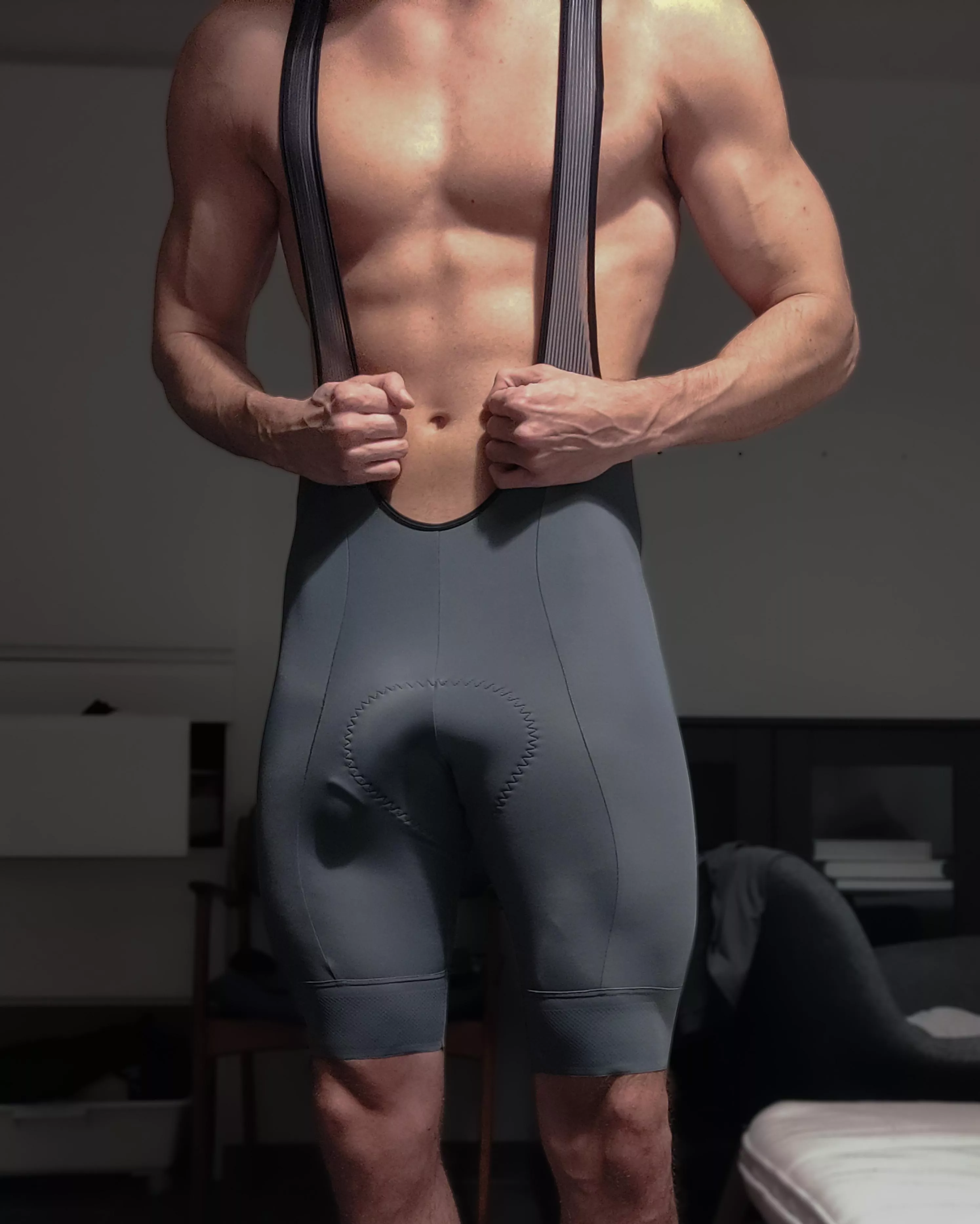 Would you get distracted if we went cycling together?