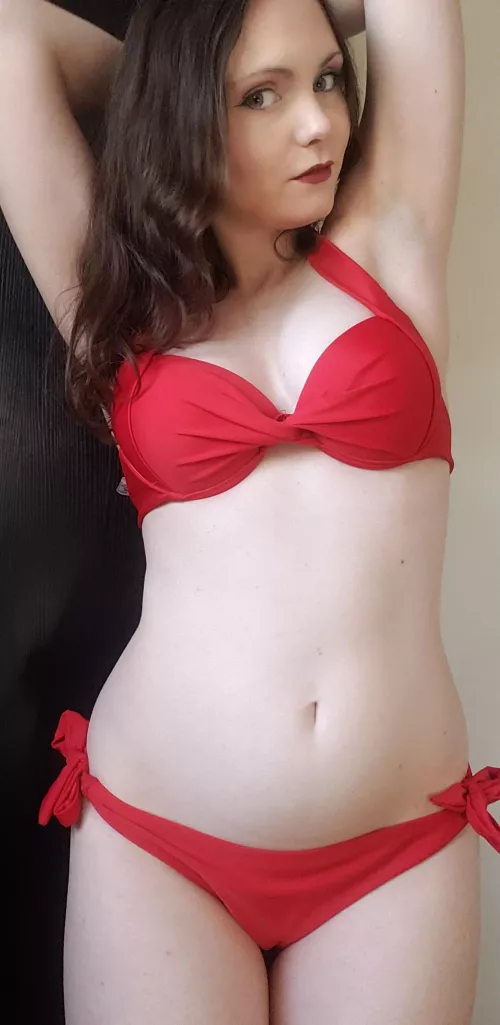 Would you untie my bikini at the beach?