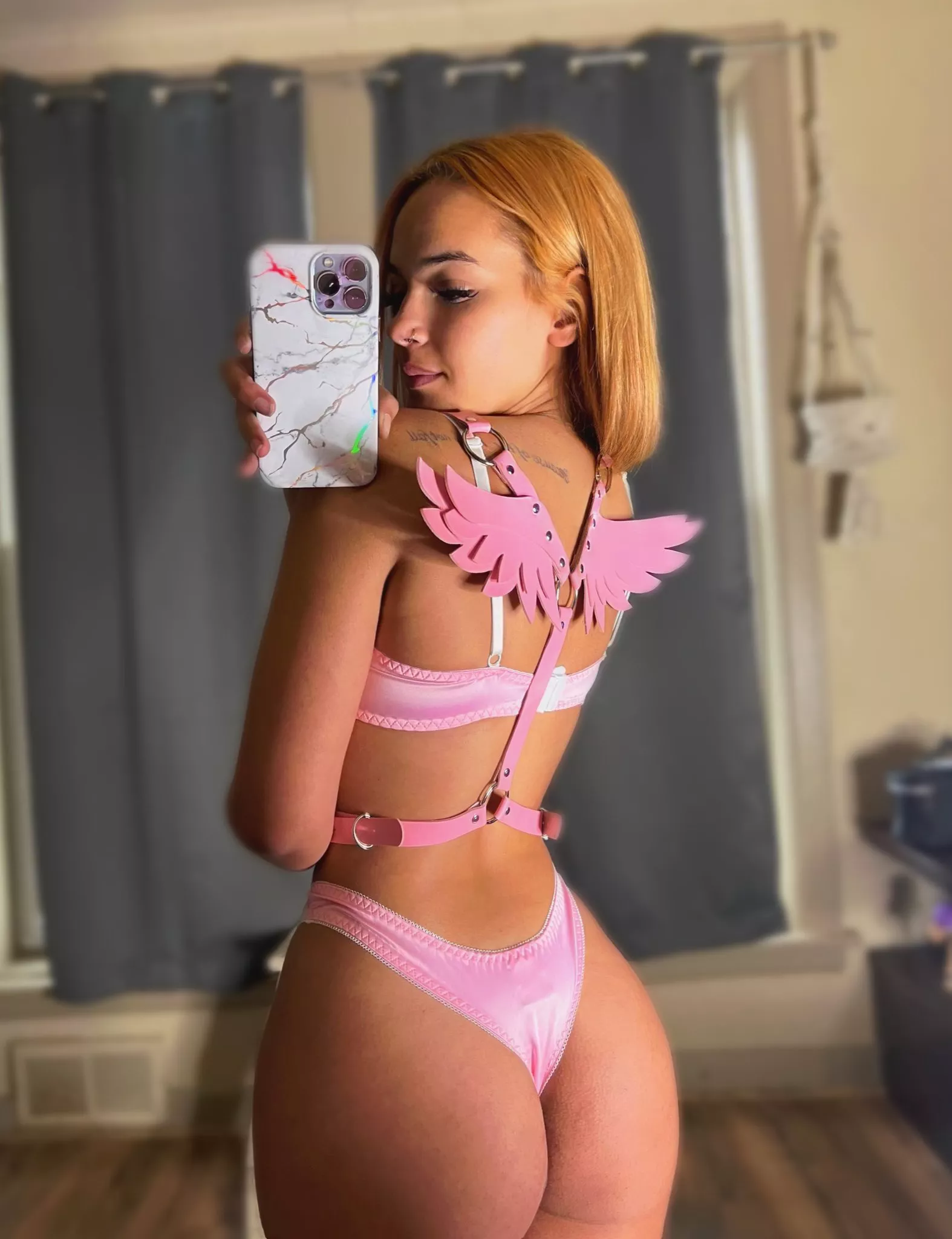 You can’t help but to fall to your knees & submit to my perfect ass.