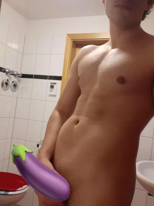 [19] let’s play 😅😘