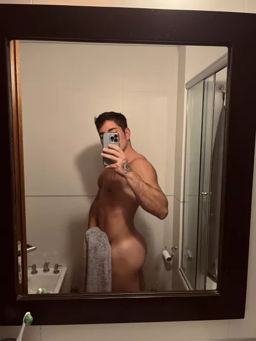 about to hop in the shower 🚿