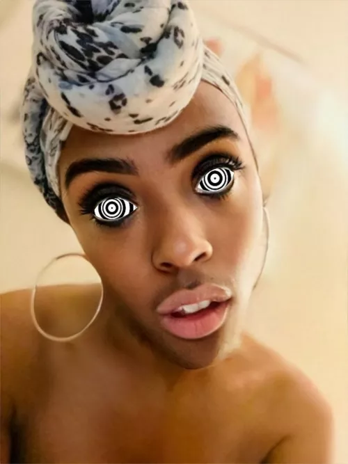 After a hard day at work, I love coming home to Master and the spiral to just be an object for use. 🥰 hypno slave life.