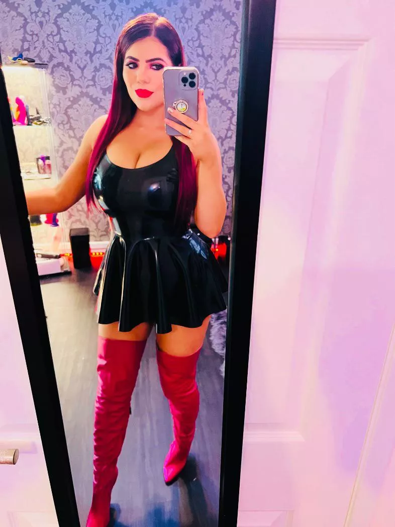 Any newbie sissies here arrow up for surprises and reward in your dm