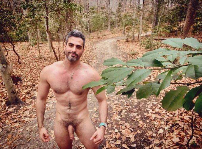 Anyone up for a naked hike?