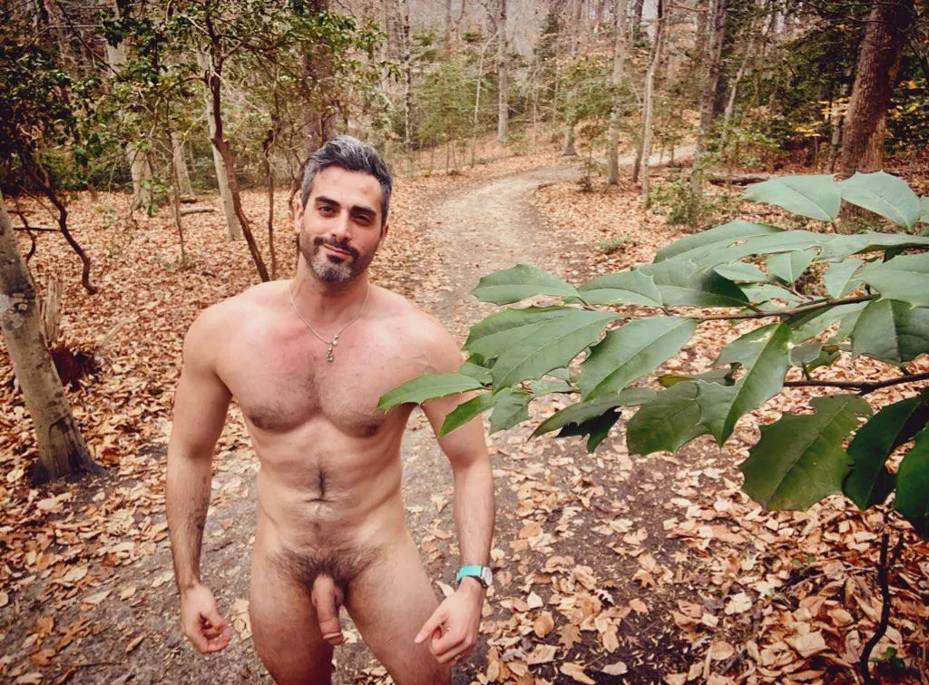 Anyone up for a naked hike?