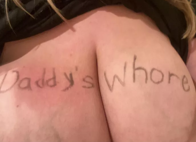 BBW - Daddy likes his property labelled correctly before he slaps it