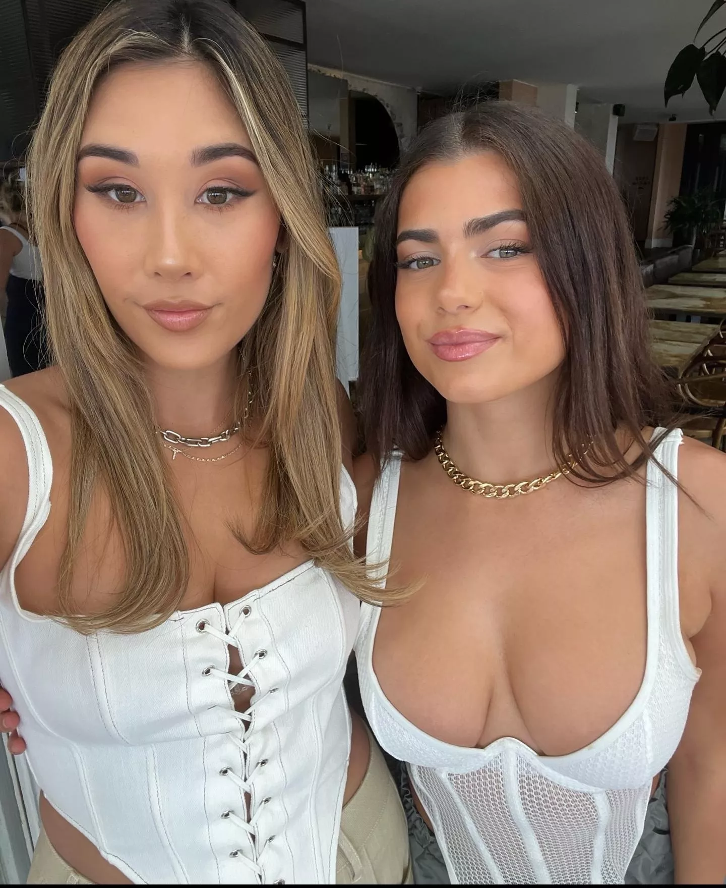 Blonde or brunette?