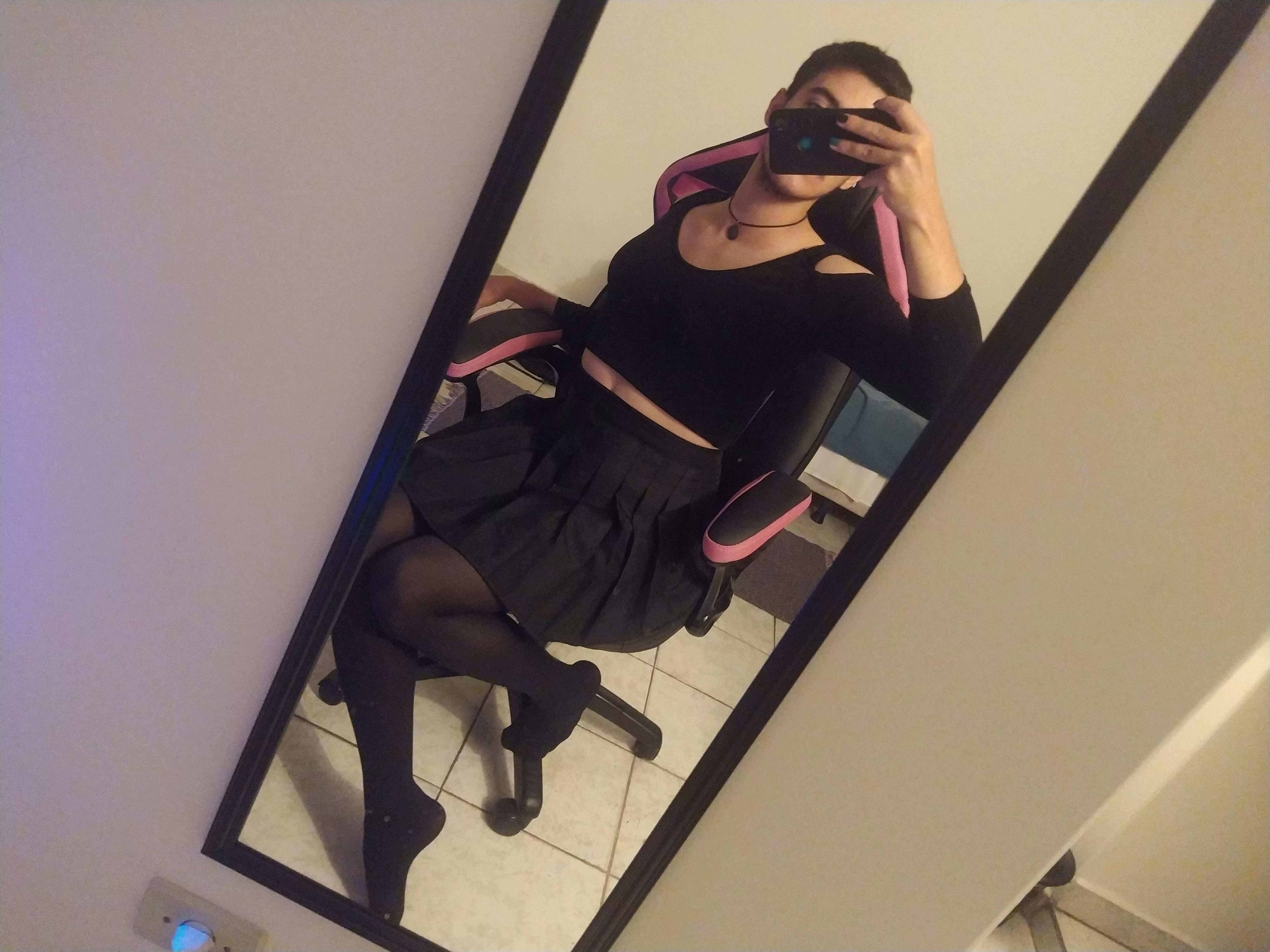 Can y'all rate my first all black outfit? Hehe