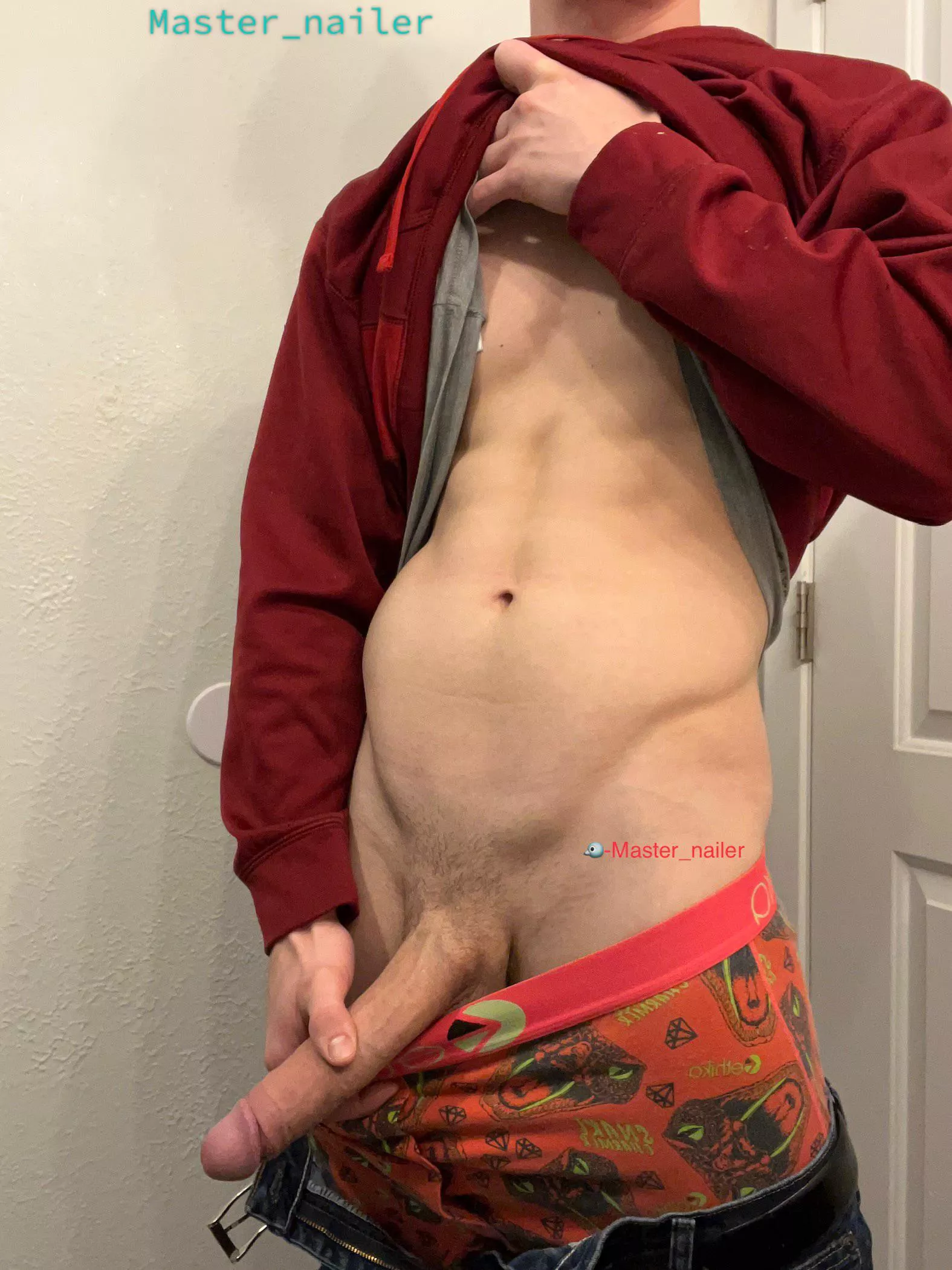 Come eat my cock😈