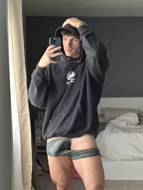 daddy’s got something 4 you..