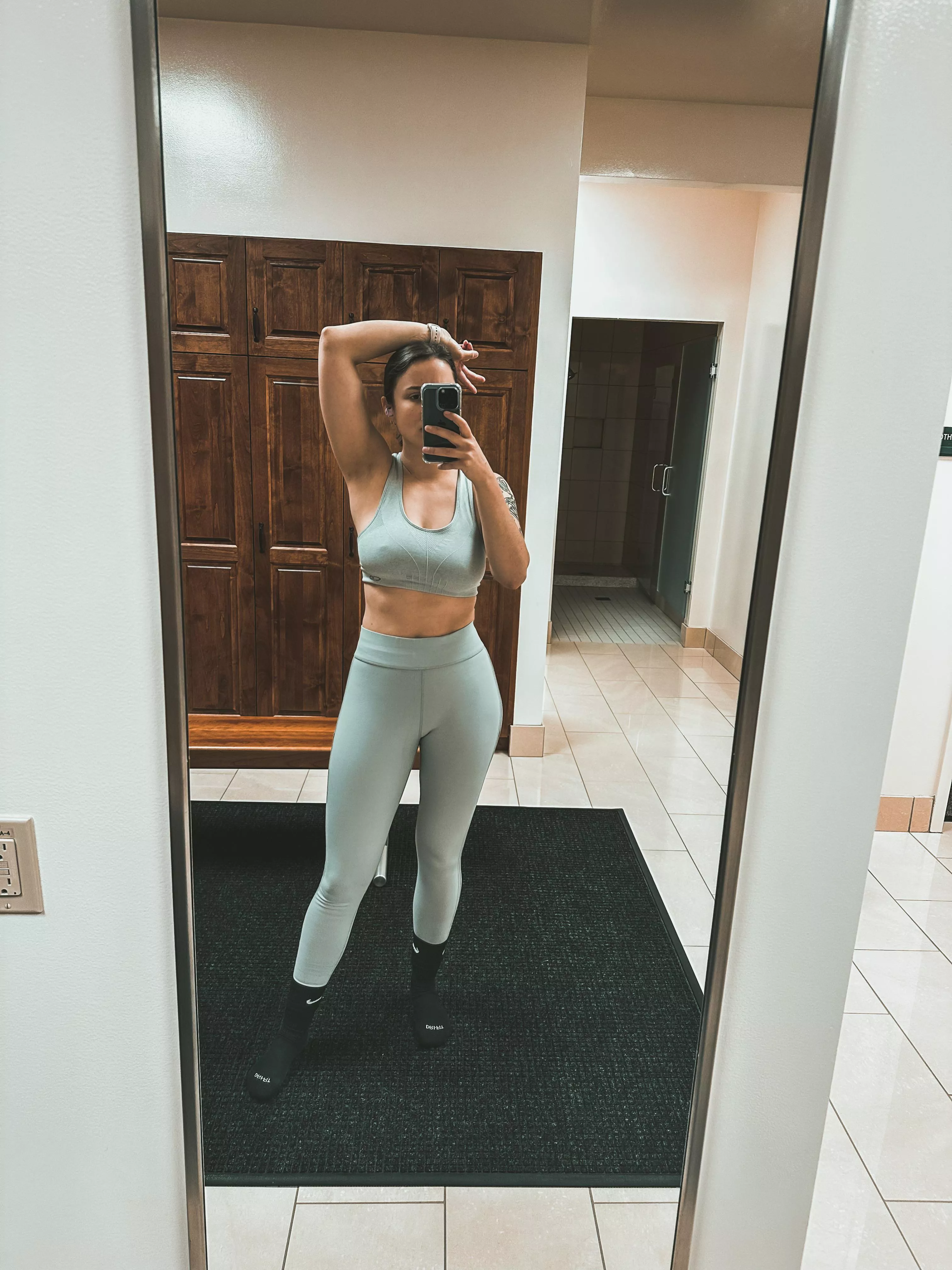 Do you like my groutfit?